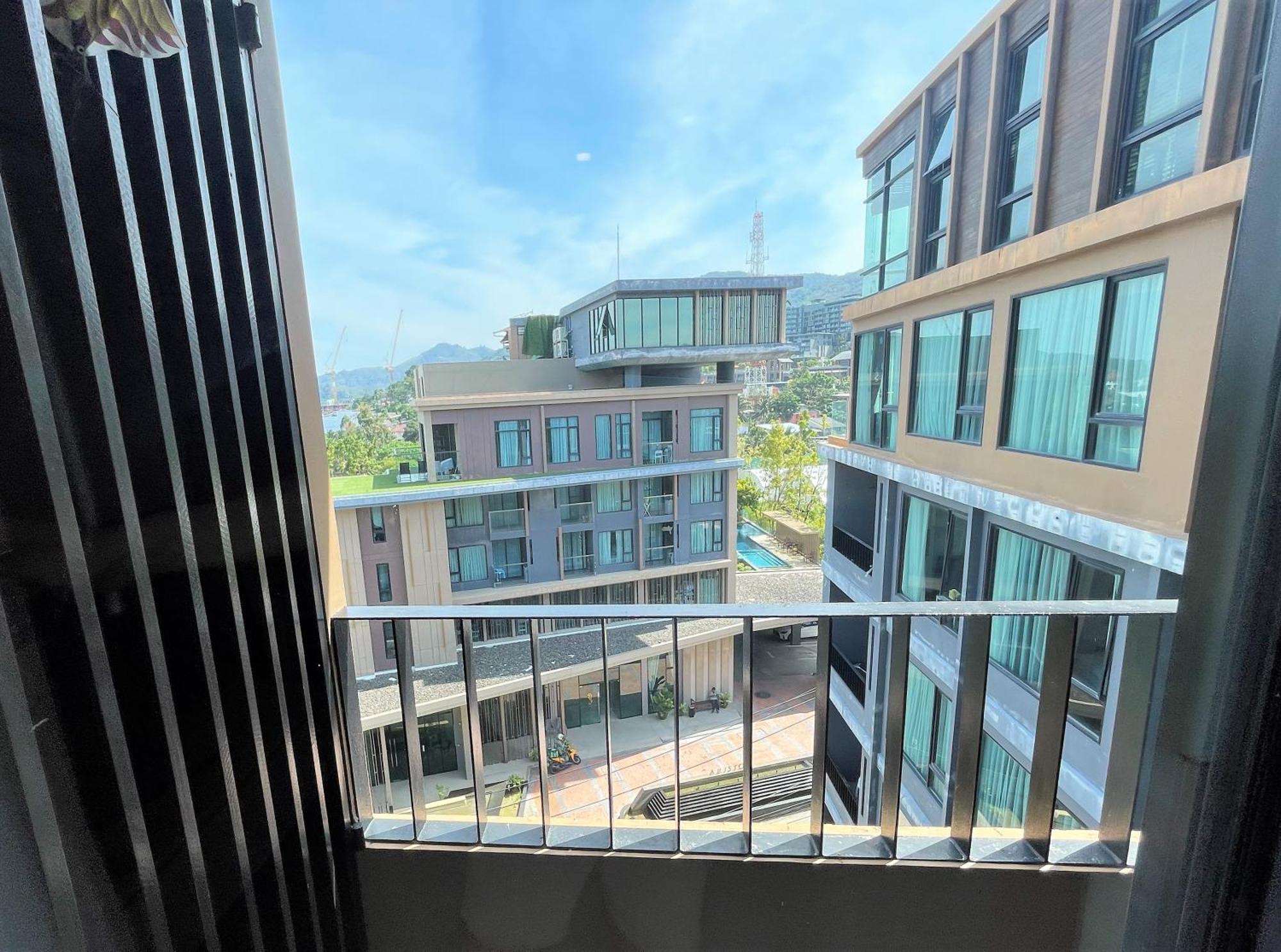ุ6 อเวนิว สุรินทร์ บาย ลอฟตี้ Apartment หาดสุรินทร์ ห้อง รูปภาพ