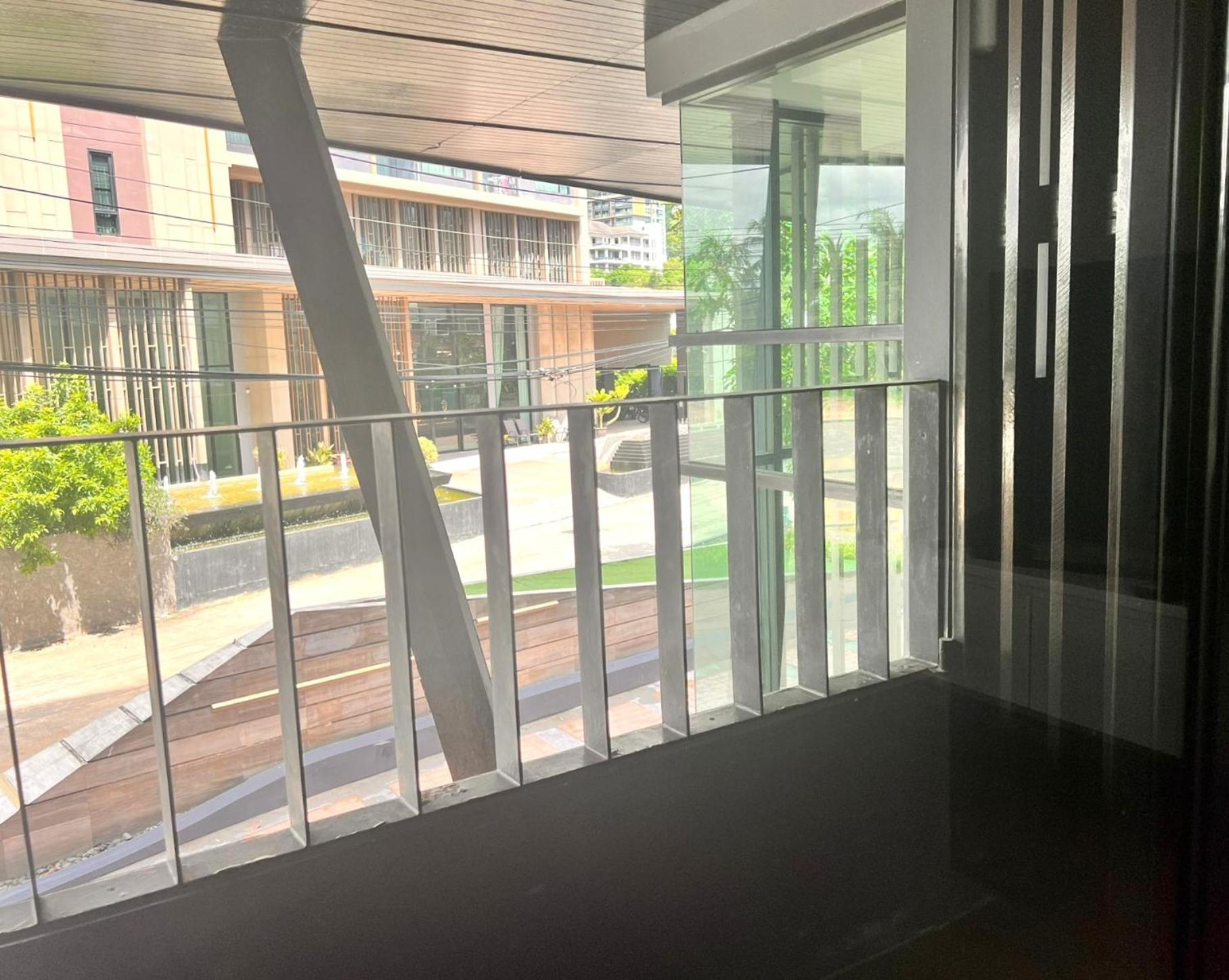 ุ6 อเวนิว สุรินทร์ บาย ลอฟตี้ Apartment หาดสุรินทร์ ภายนอก รูปภาพ