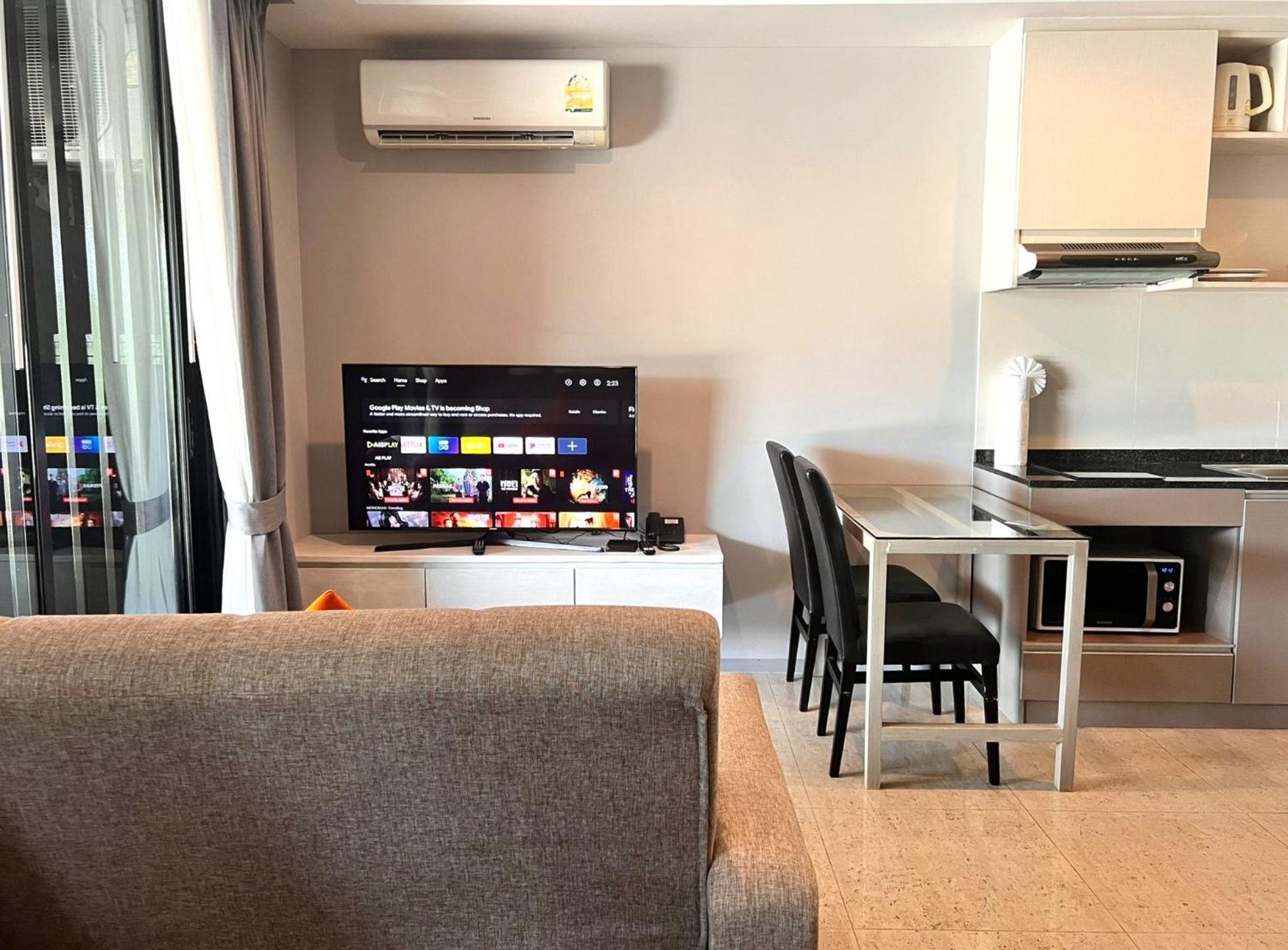 ุ6 อเวนิว สุรินทร์ บาย ลอฟตี้ Apartment หาดสุรินทร์ ภายนอก รูปภาพ